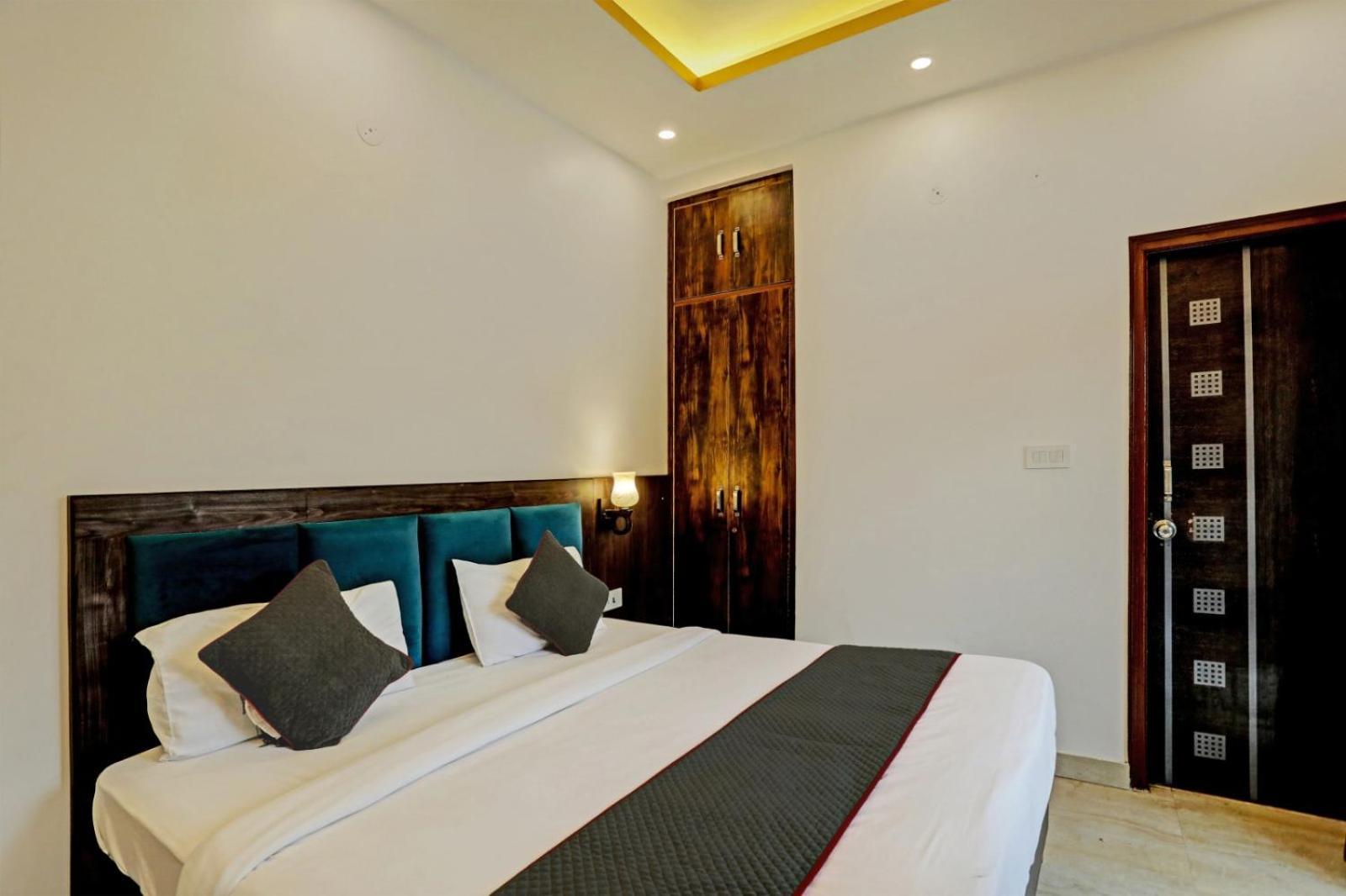 Hotel Aerotech Near Delhi Airport Nuova Delhi Esterno foto